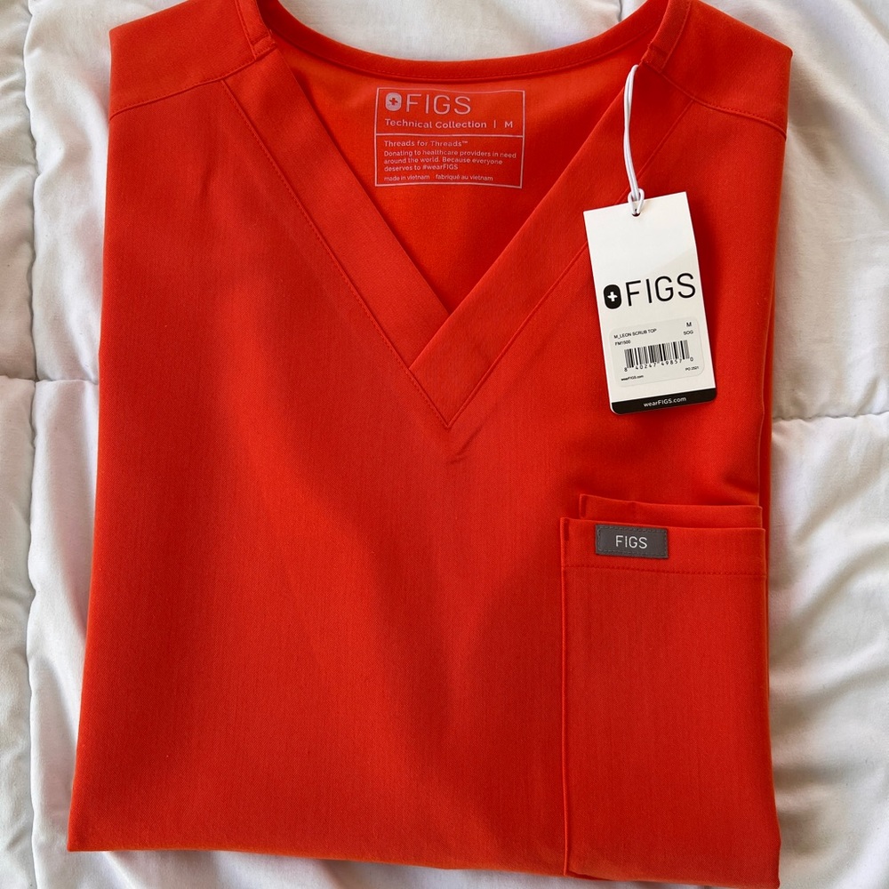 Mens Figs Scrub Top